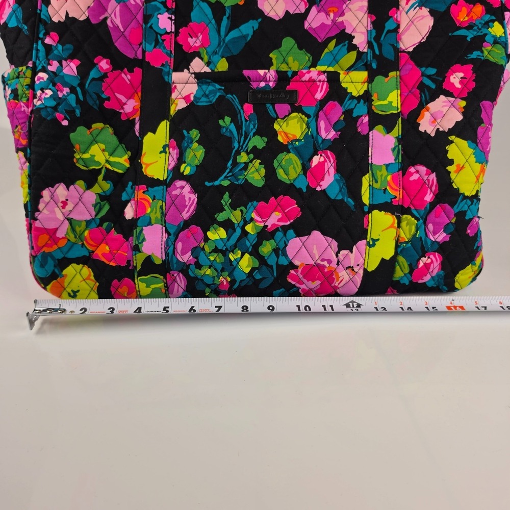 Vera Bradley Get Going Tote Hilo Meadow Quilted Large NWT Retired Floral Bag - Picture 10 of 10